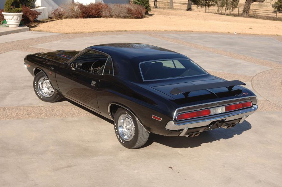  Plymouth Hemi Challenger R-T Hardtop Coupe 1970 года  (фото 9 из 9)